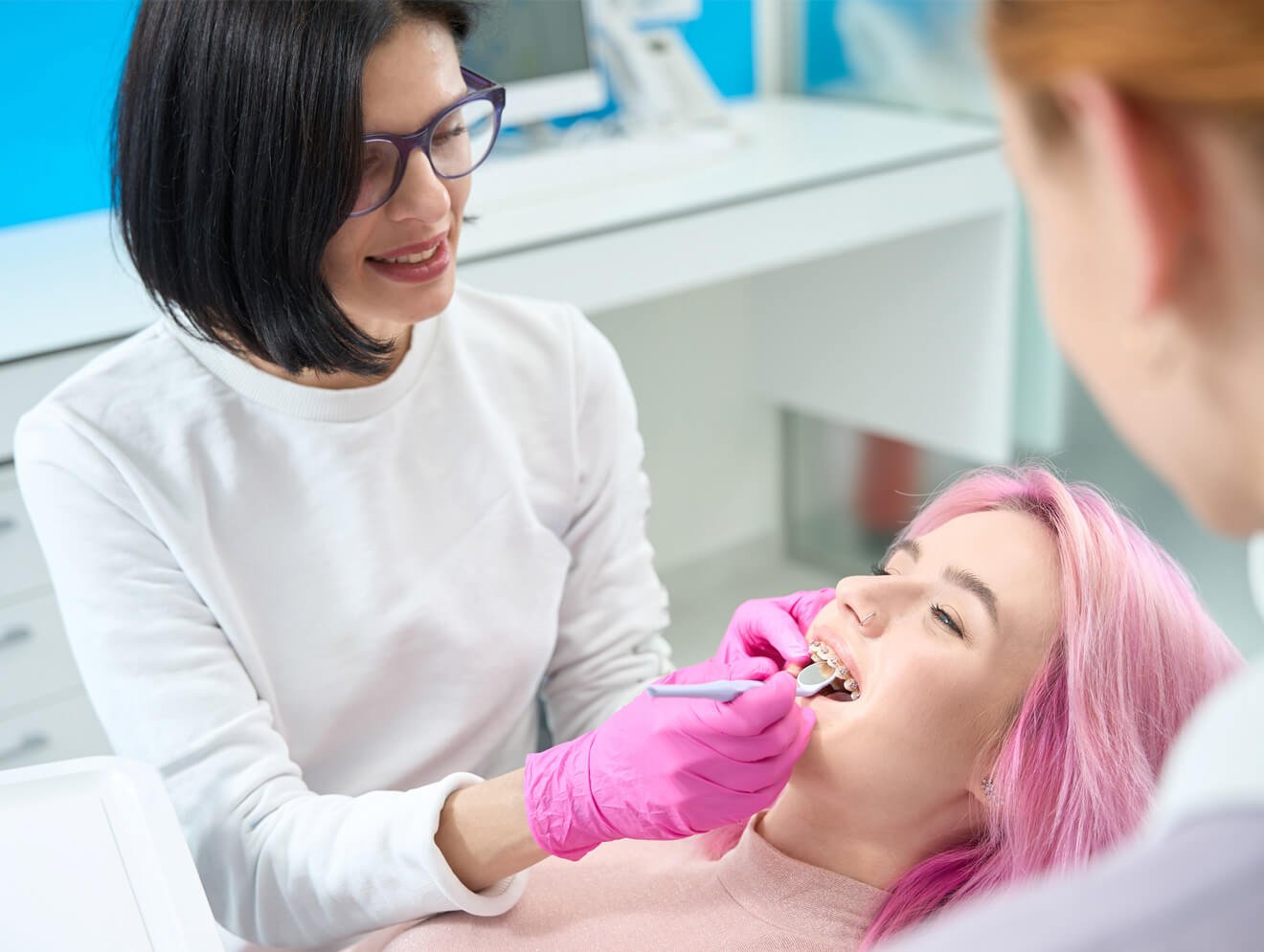 Cost of fixing dentures that are too big at a Plantation, FL dentist